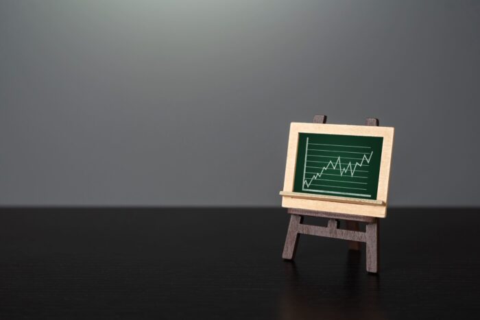 easel-with-a-growing-trend-graph-capital-increase-2025-03-18-18-41-08-utc